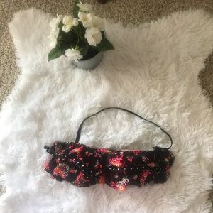 Victoria’s Secret Women bikini top size 34C